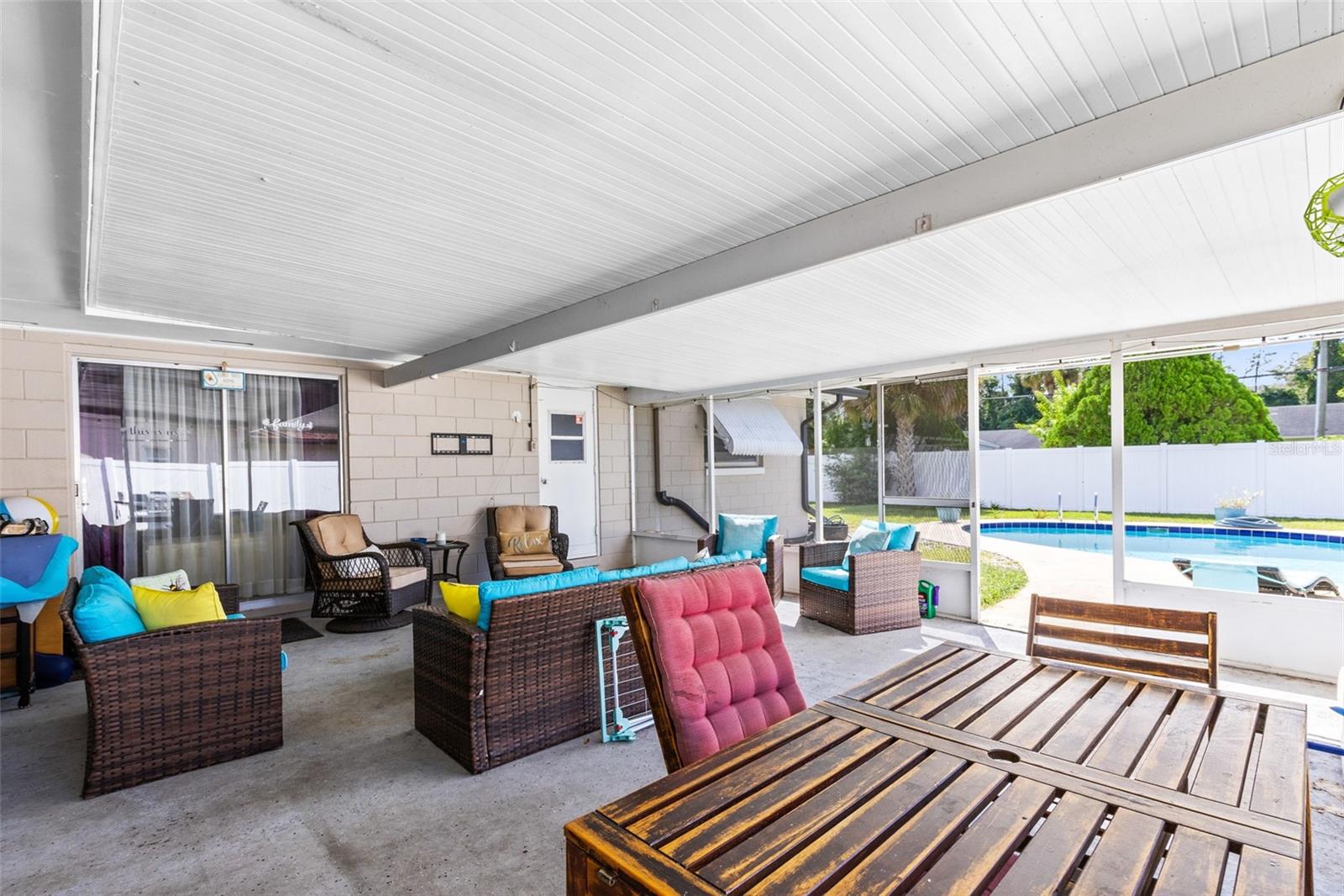 Image 21 of 31 For 7214 Jonquil Drive