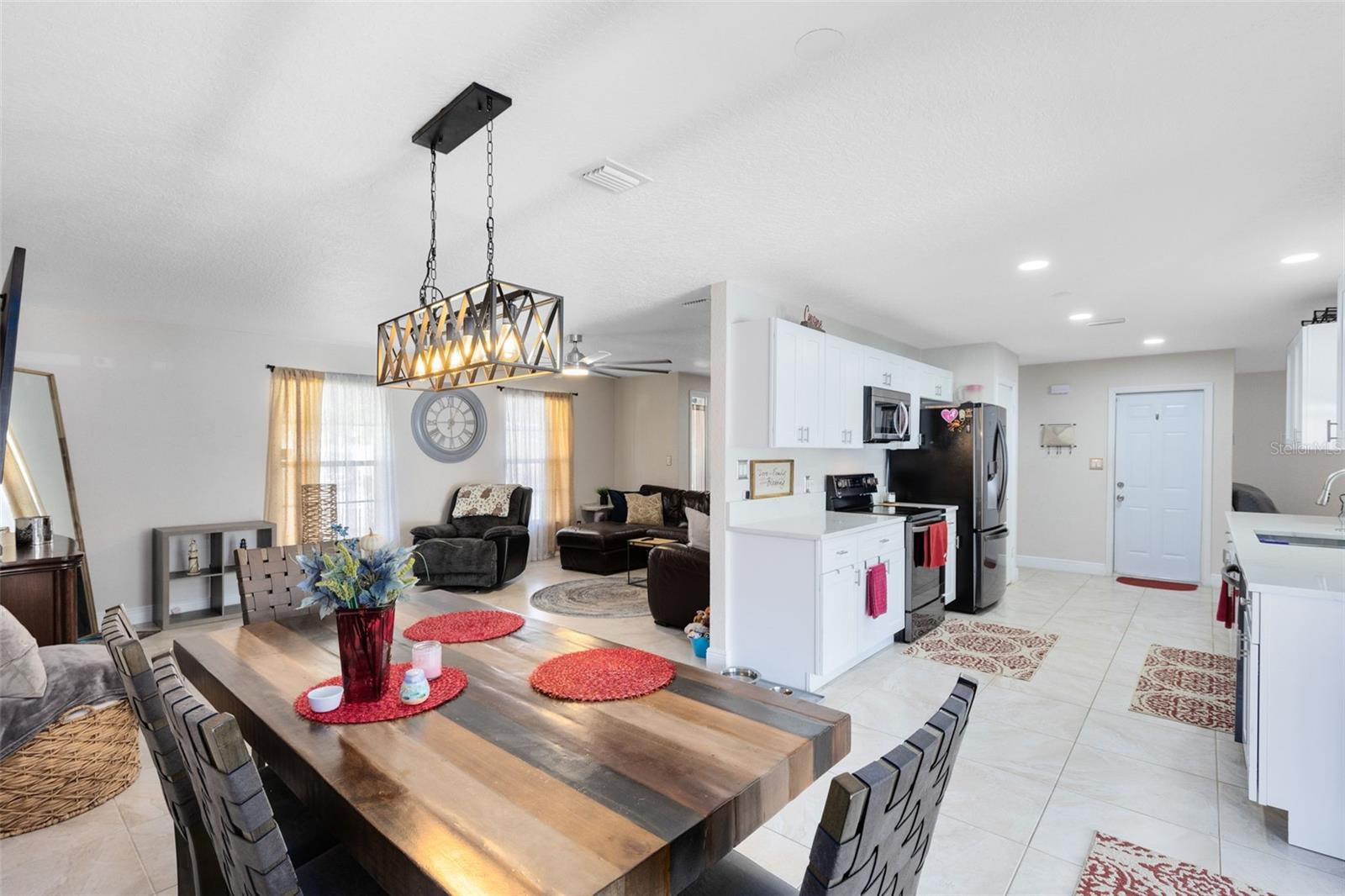 Image 8 of 31 For 7214 Jonquil Drive