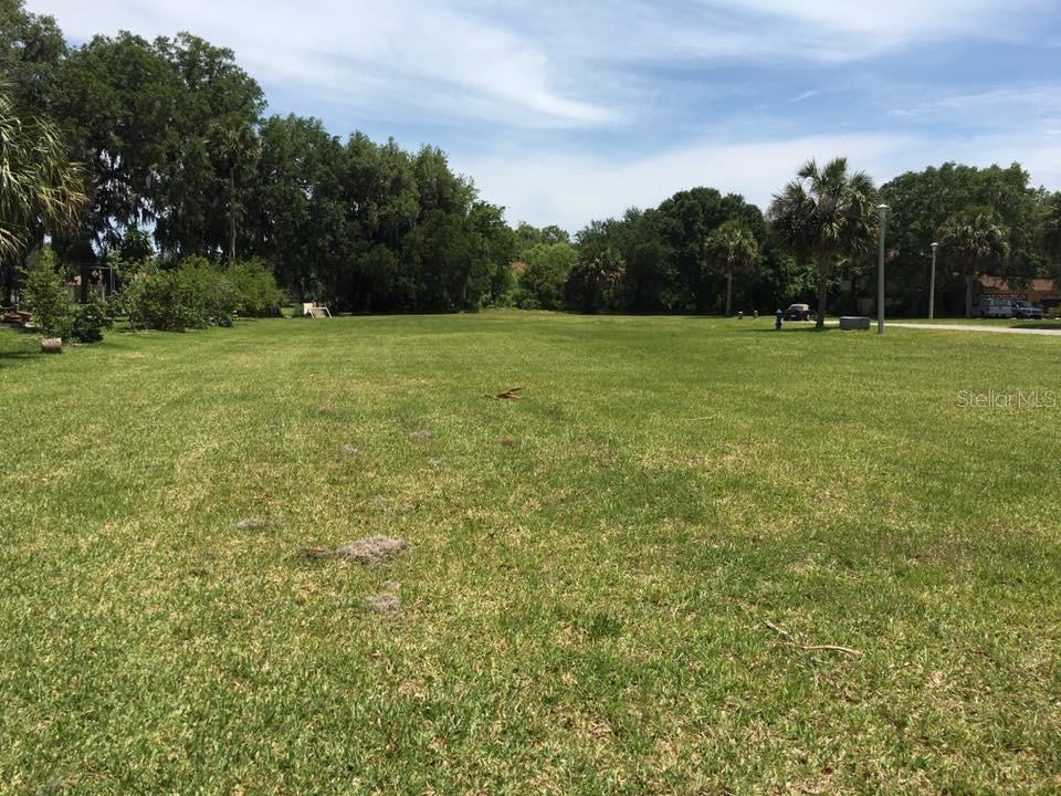 Image 2 of 4 For 9 Sunrise Villas Lane