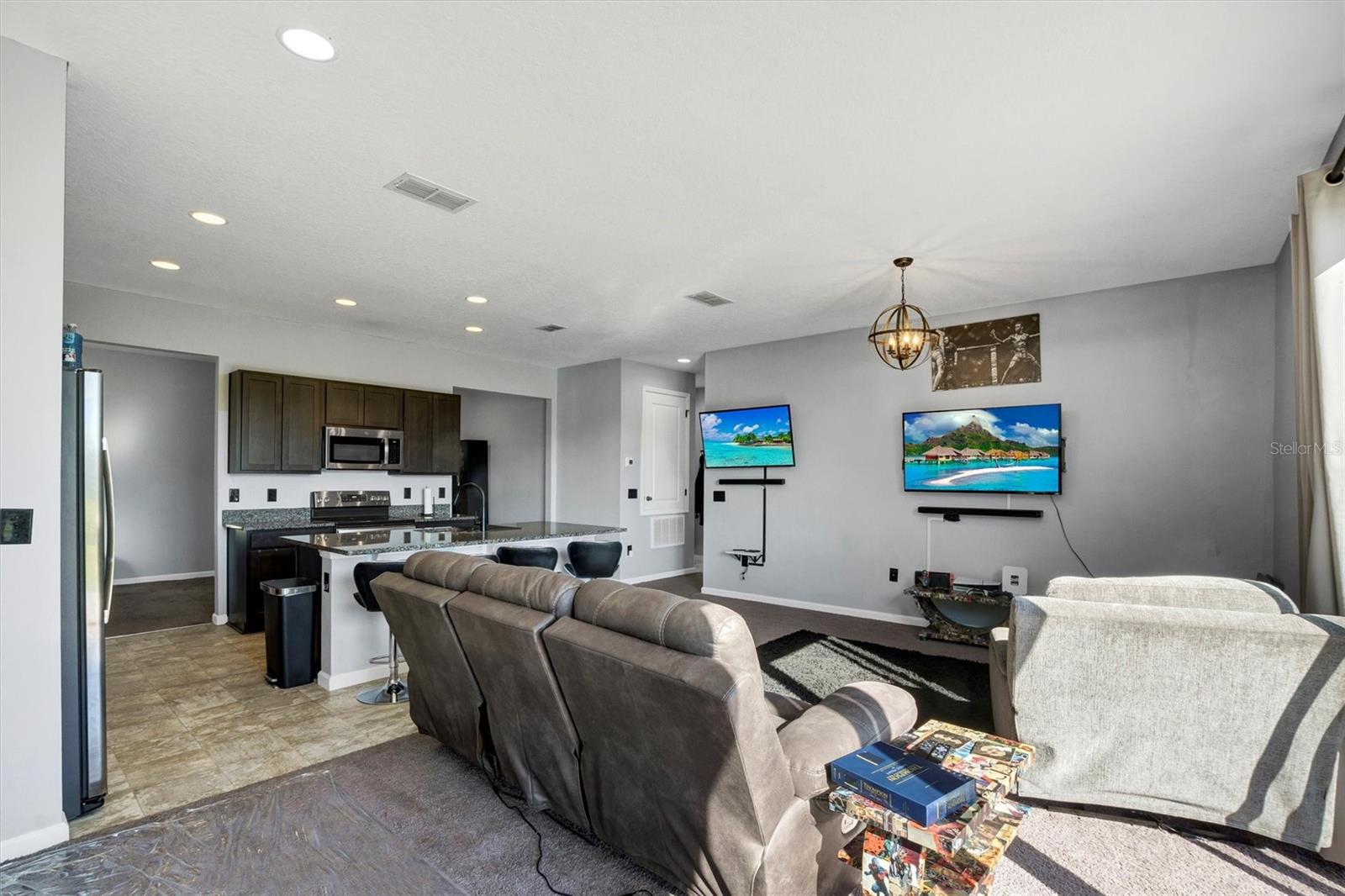 Image 13 of 31 For 446 Autumn Stream Drive