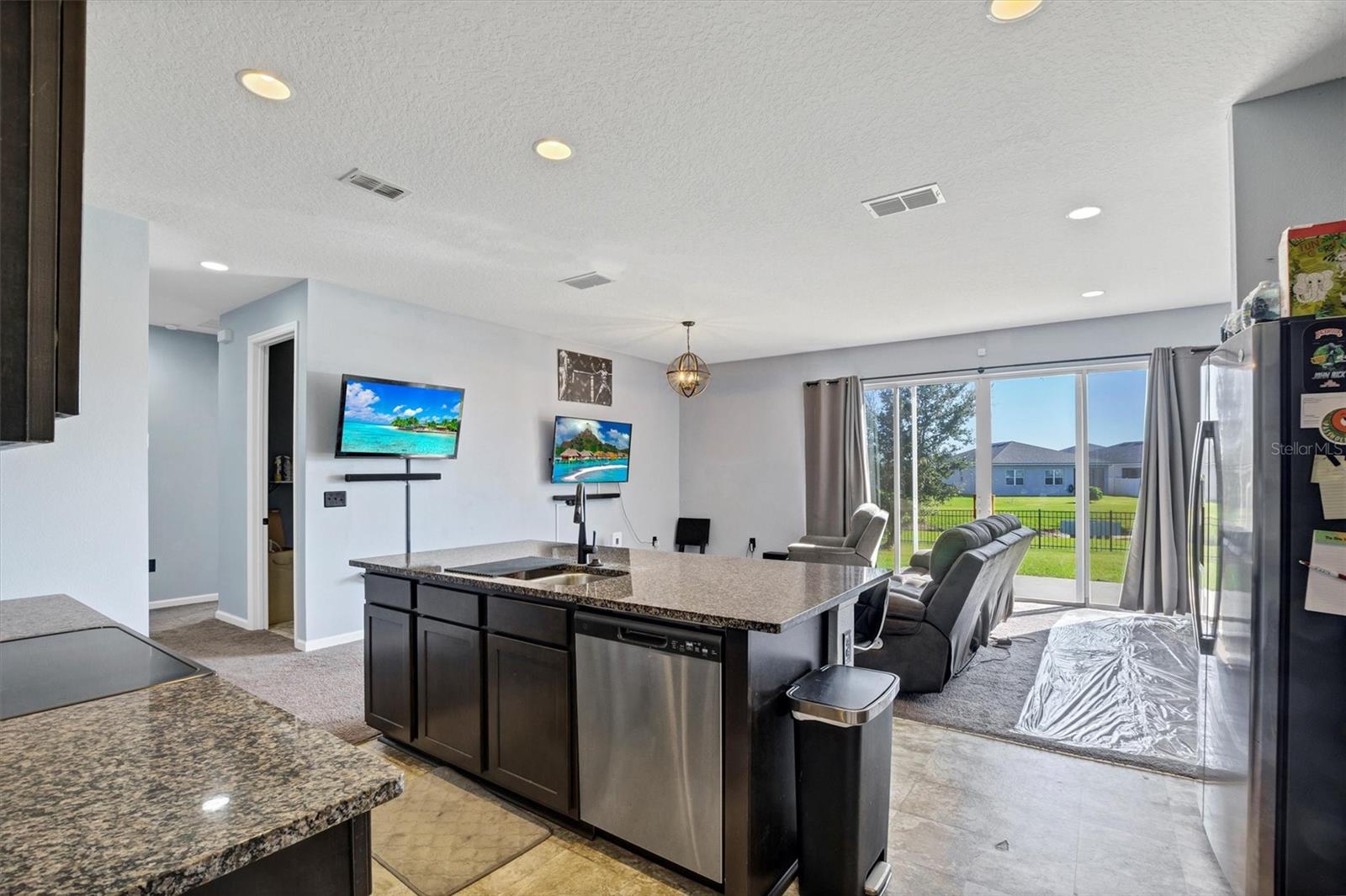 Image 14 of 31 For 446 Autumn Stream Drive