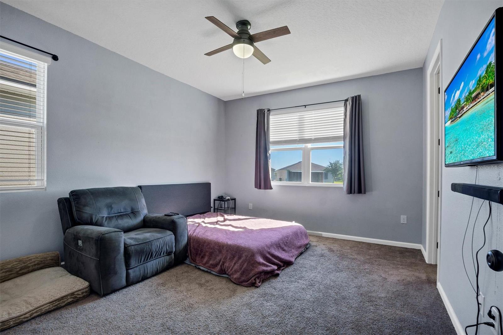 Image 19 of 31 For 446 Autumn Stream Drive