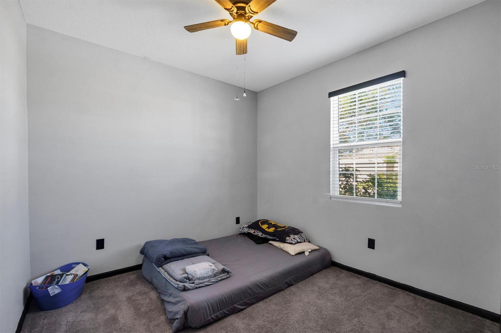 Image 24 of 31 For 446 Autumn Stream Drive