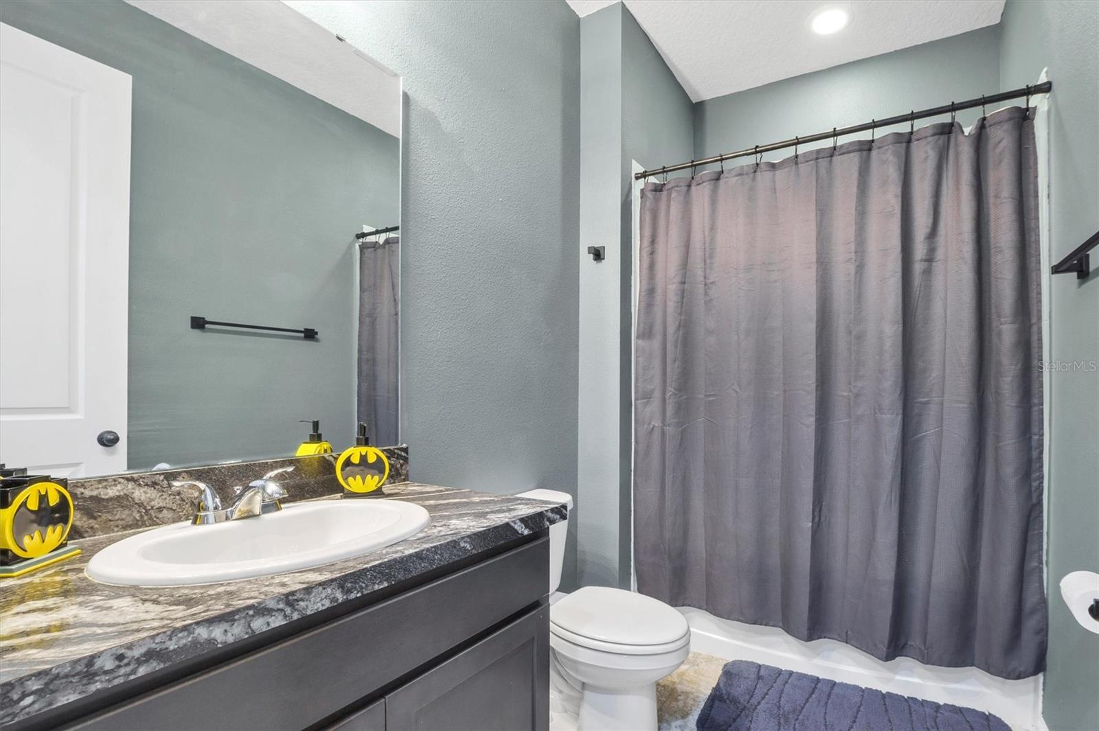 Image 26 of 31 For 446 Autumn Stream Drive