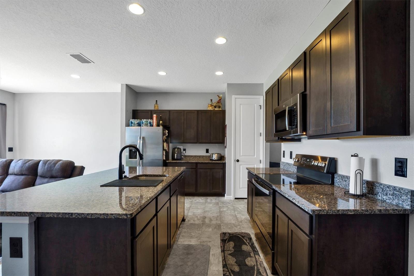 Image 9 of 31 For 446 Autumn Stream Drive