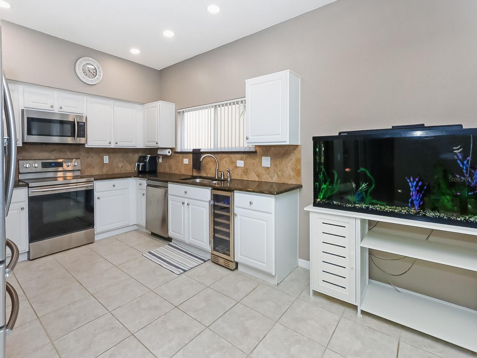 Image 10 of 50 For 2668 Dover Glen Circle