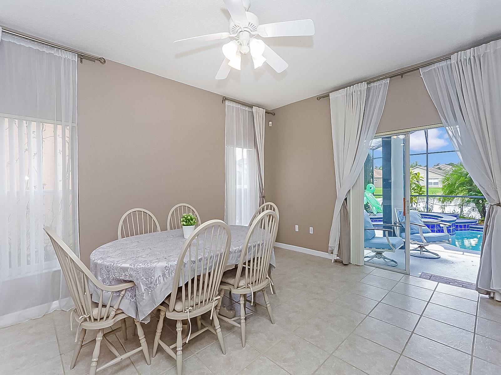 Image 15 of 50 For 2668 Dover Glen Circle