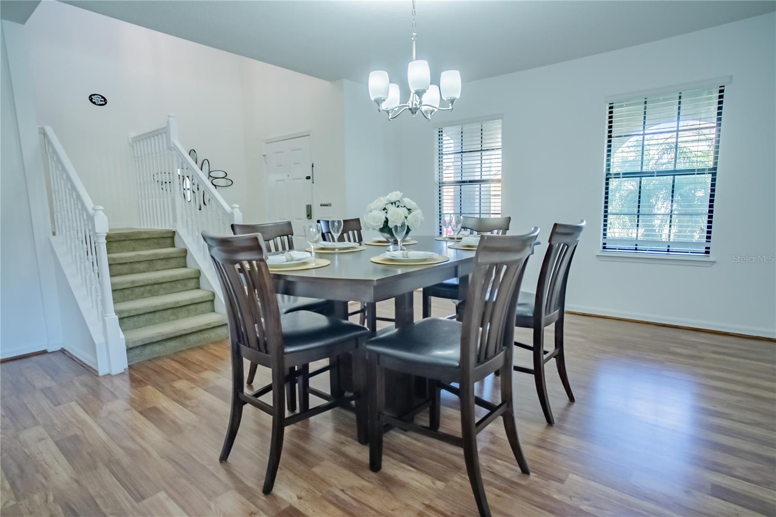 Image 15 of 35 For 1056 Cypress Pointe Boulevard