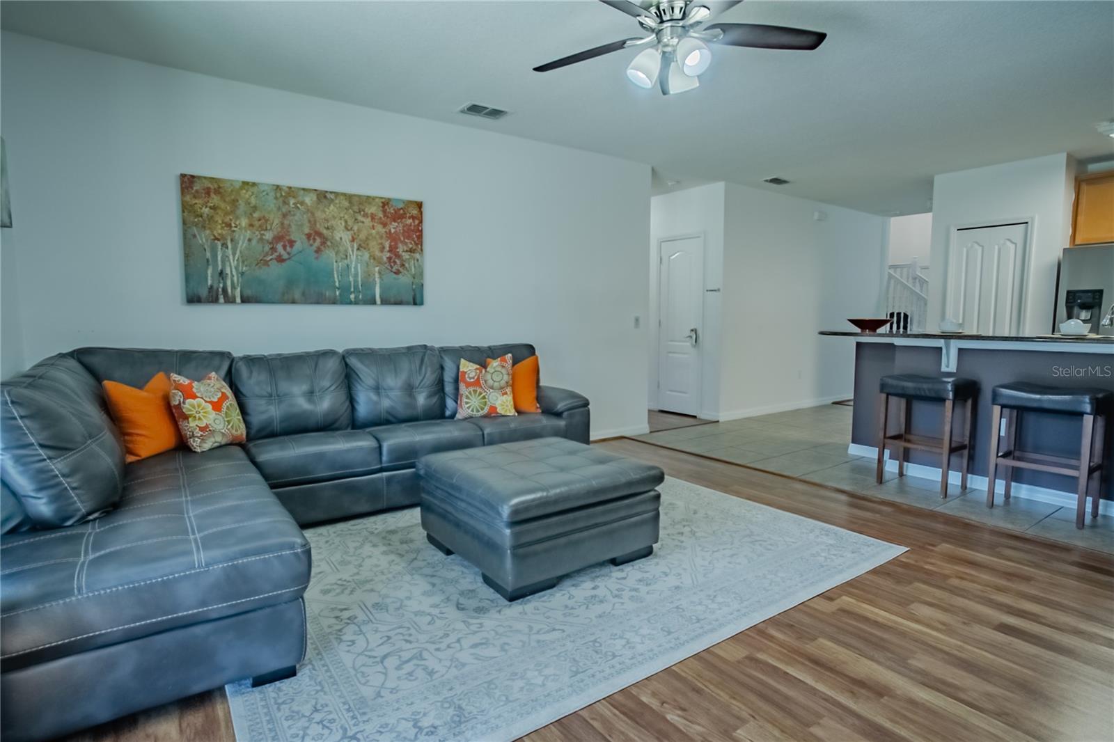 Image 9 of 35 For 1056 Cypress Pointe Boulevard