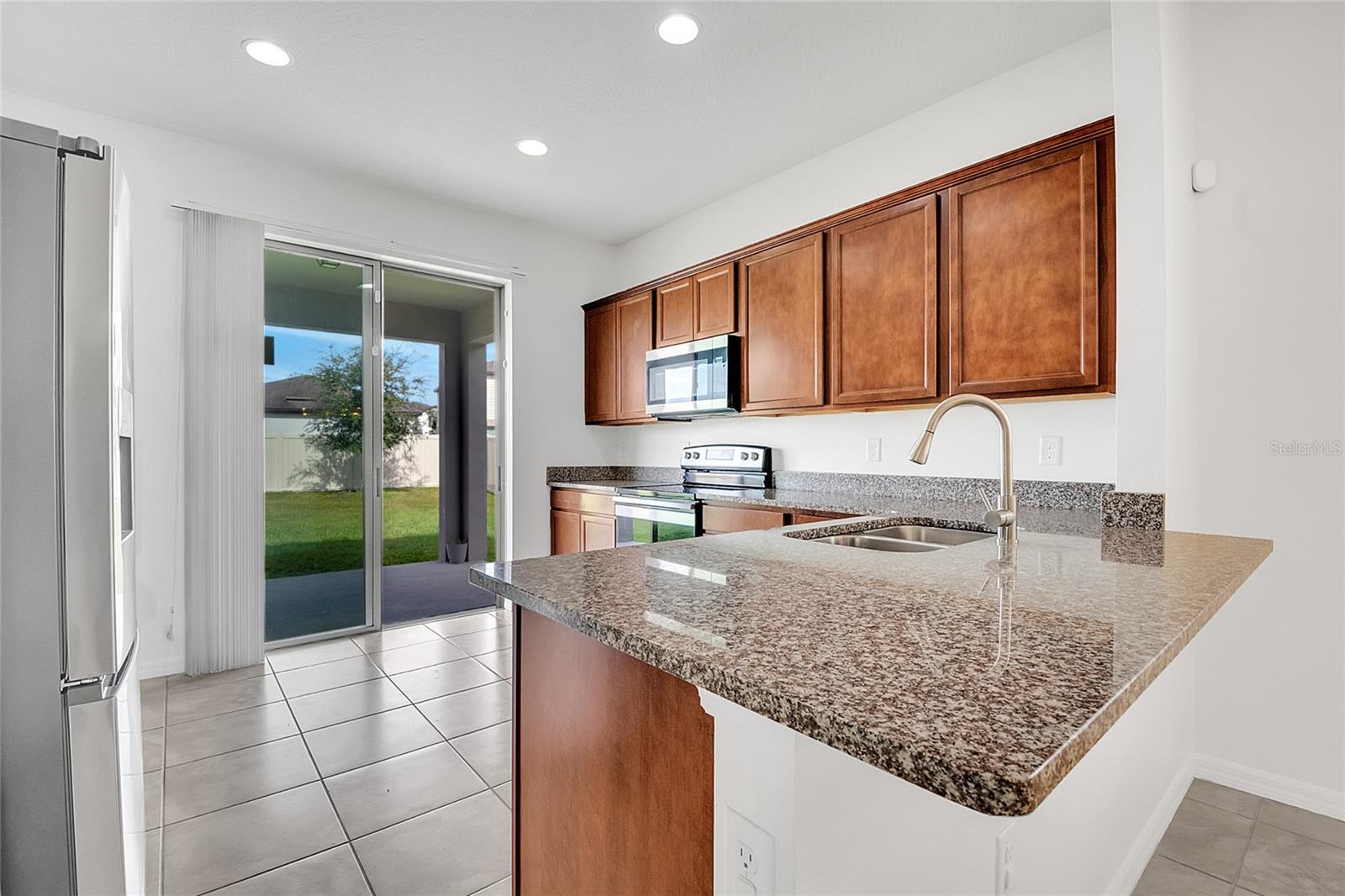 Image 10 of 41 For 3512 Southern Cross Loop