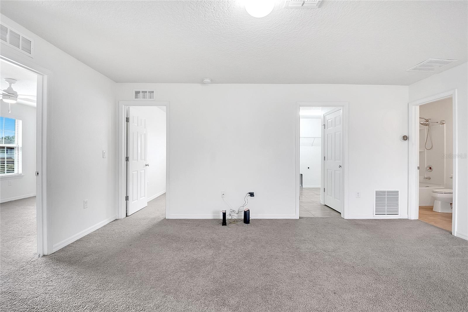 Image 18 of 41 For 3512 Southern Cross Loop