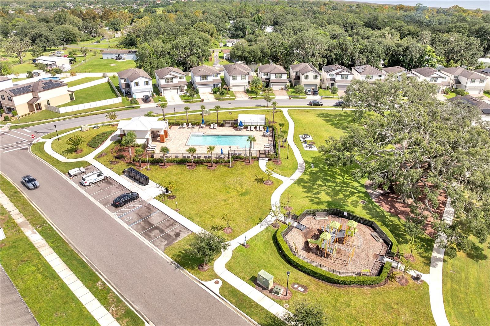 Image 28 of 41 For 3512 Southern Cross Loop