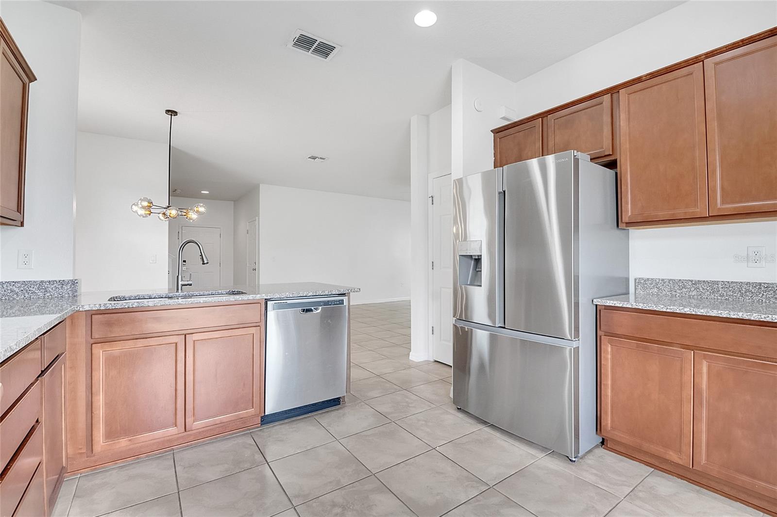 Image 9 of 41 For 3512 Southern Cross Loop