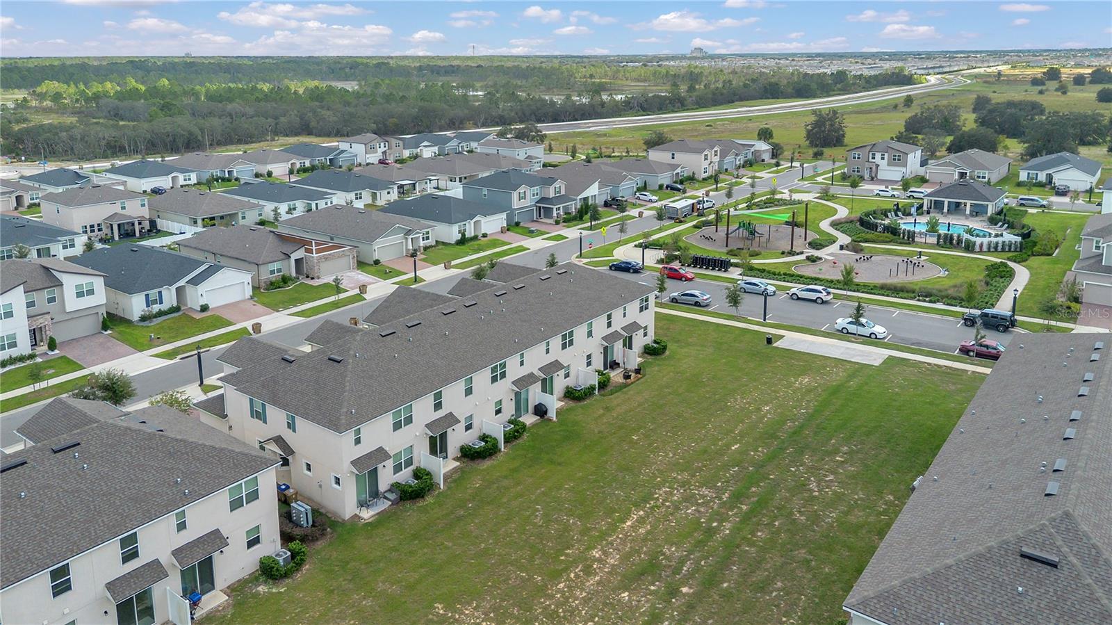 Image 24 of 28 For 1116 Lakeshore Breeze Place