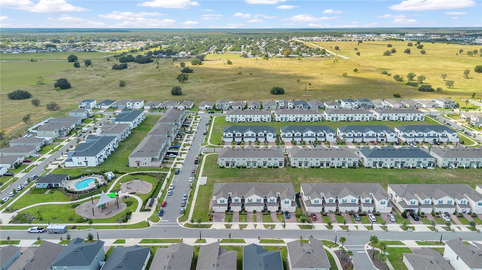 Image 25 of 28 For 1116 Lakeshore Breeze Place