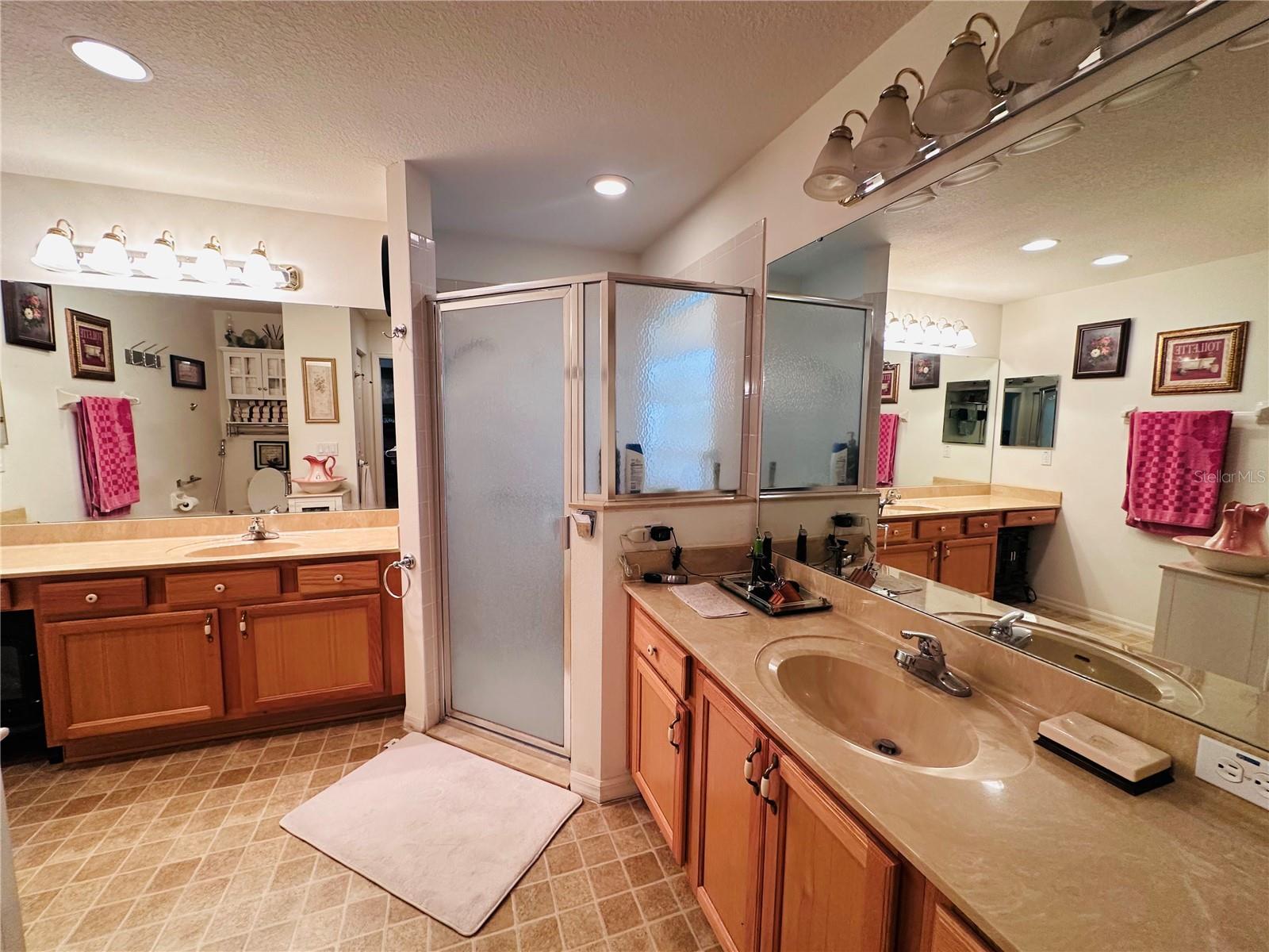 Image 10 of 14 For 9285 90th Street