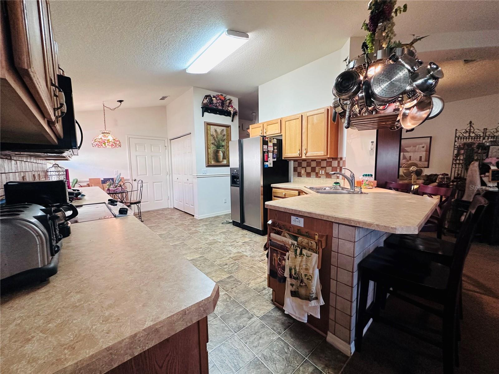 Image 4 of 14 For 9285 90th Street