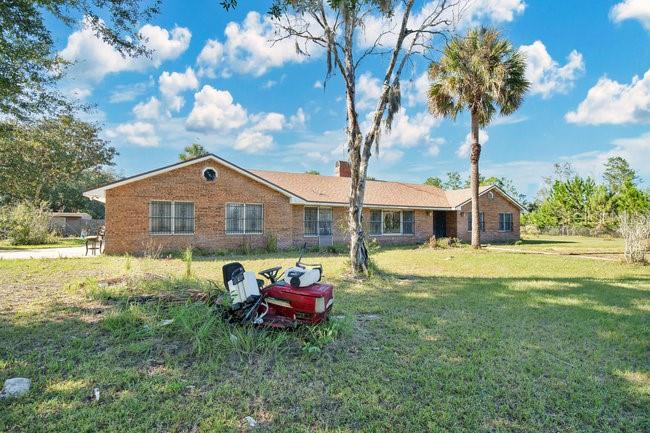 Image 2 of 43 For 348 Summerville Lane