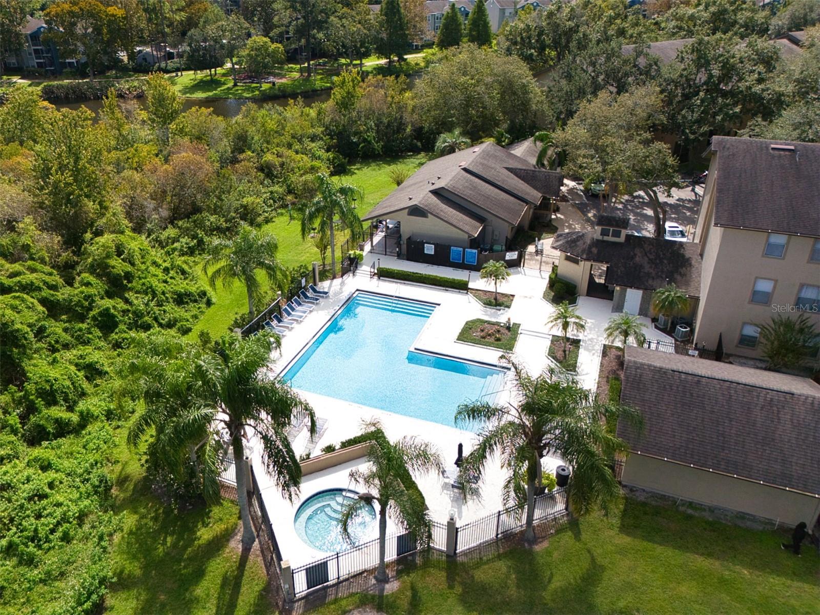 Image 31 of 36 For 637 Buoy Lane 203