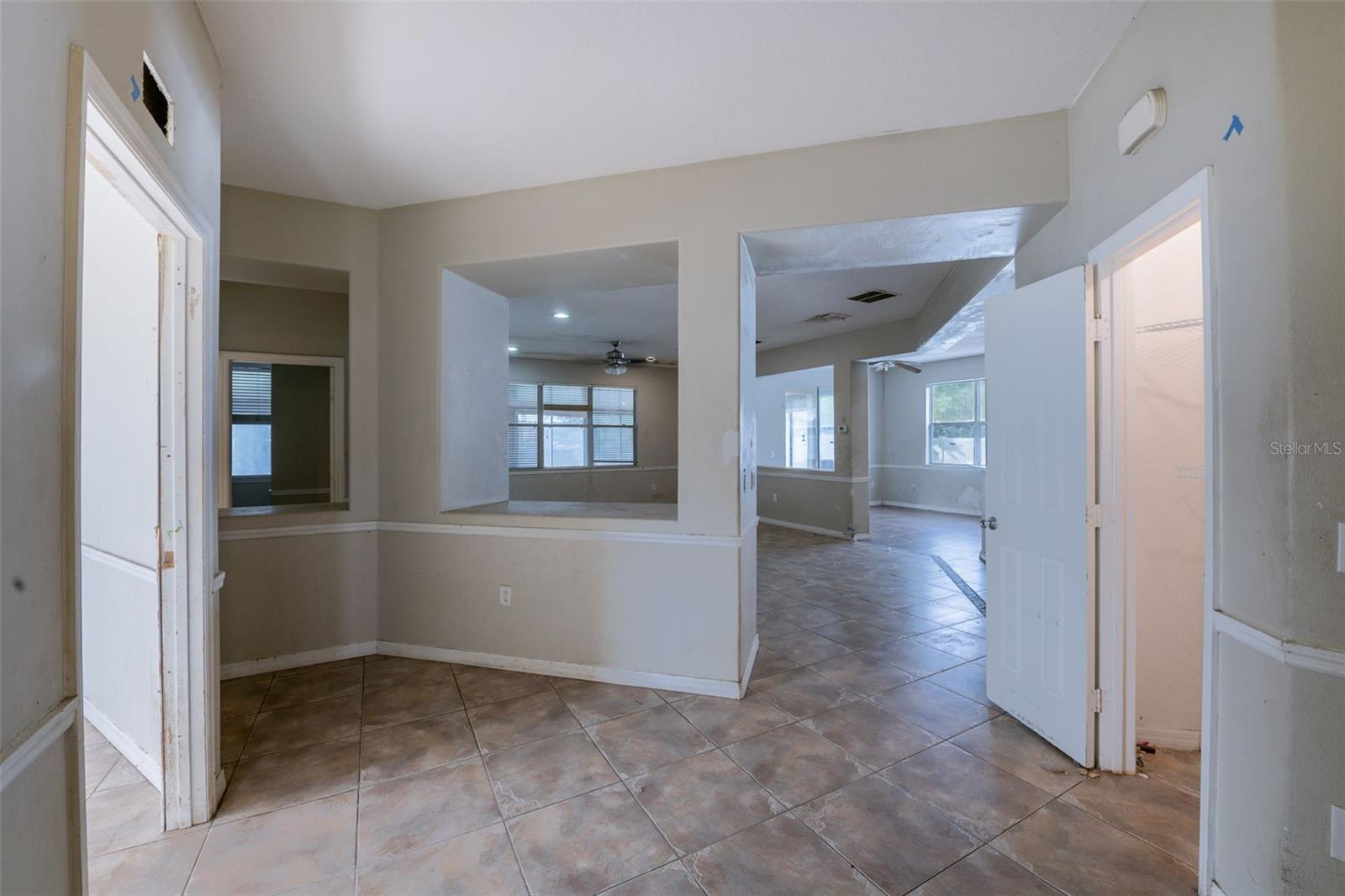 Image 6 of 46 For 4856 Stone Acres Circle