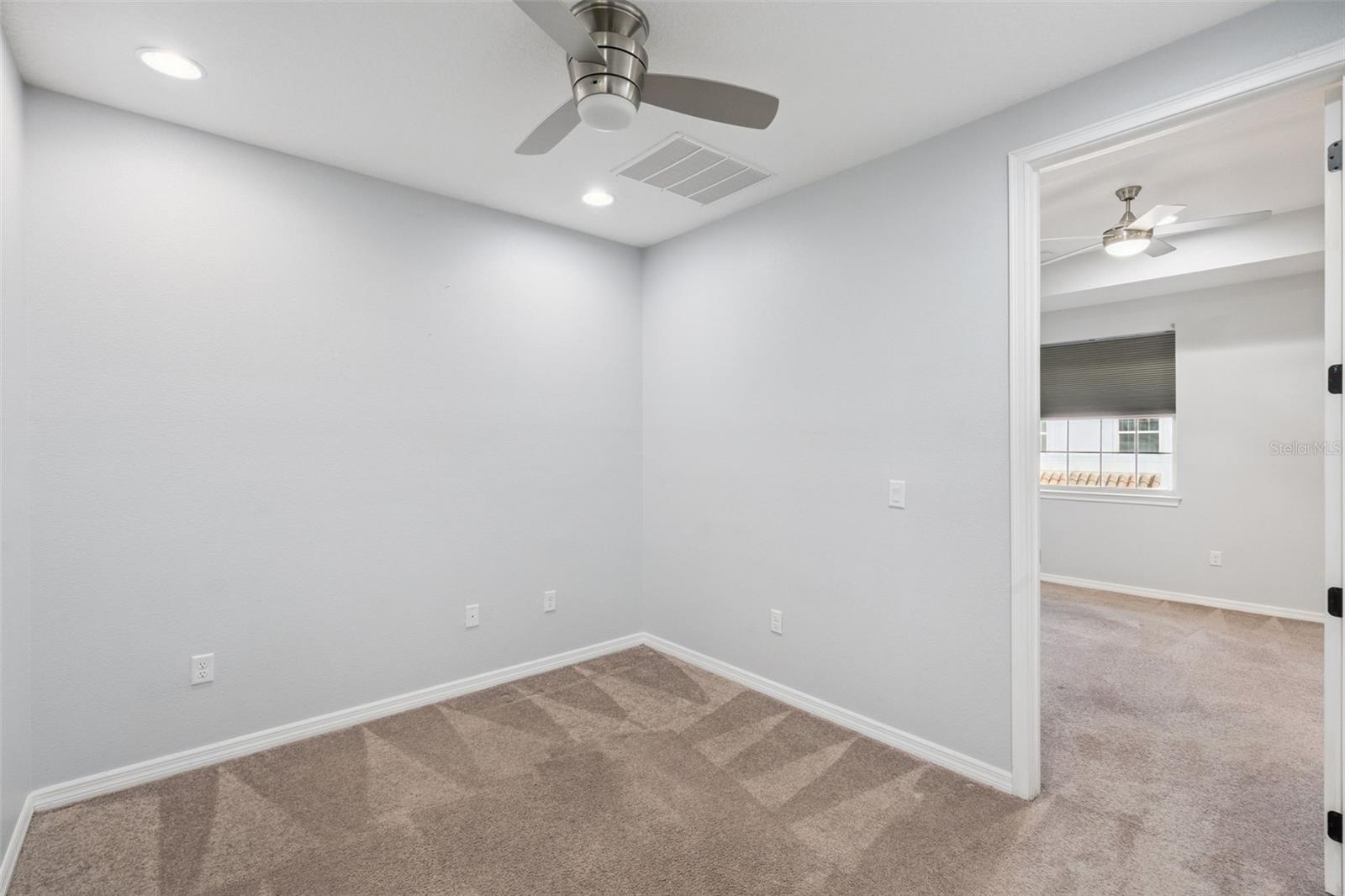 Image 13 of 45 For 14410 Swanley Street