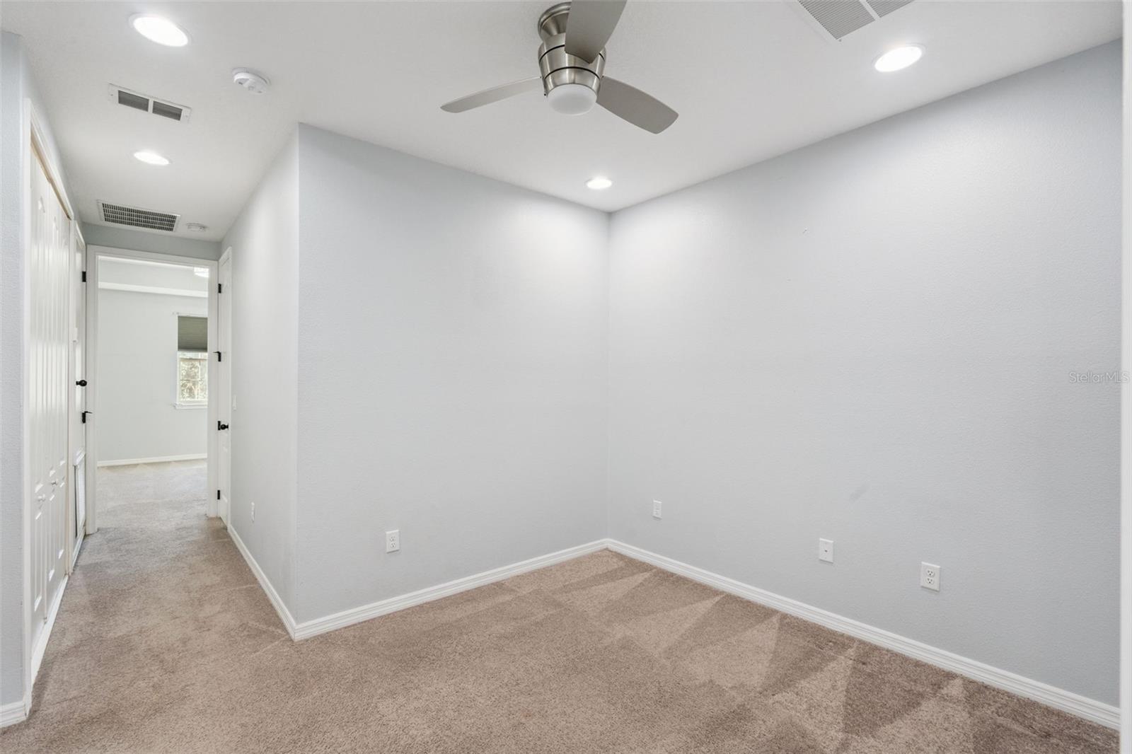 Image 14 of 45 For 14410 Swanley Street