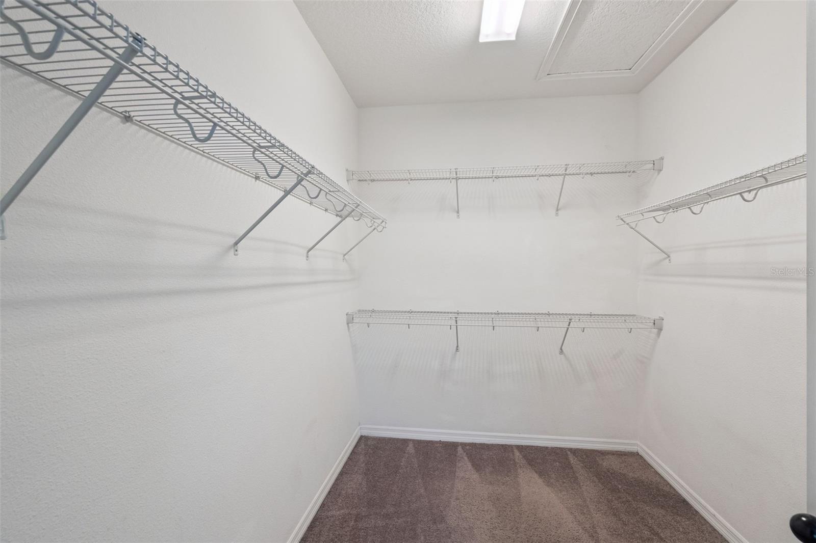 Image 23 of 45 For 14410 Swanley Street