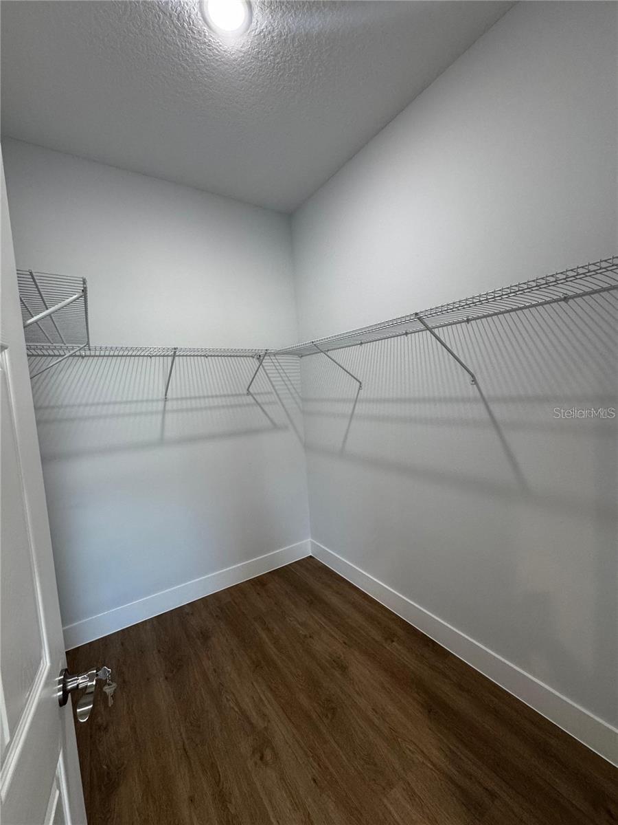 Image 18 of 29 For 6741 Heavitree Drive