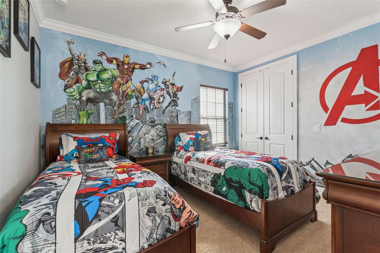 Image 10 of 22 For 1176 Castle Pines Court