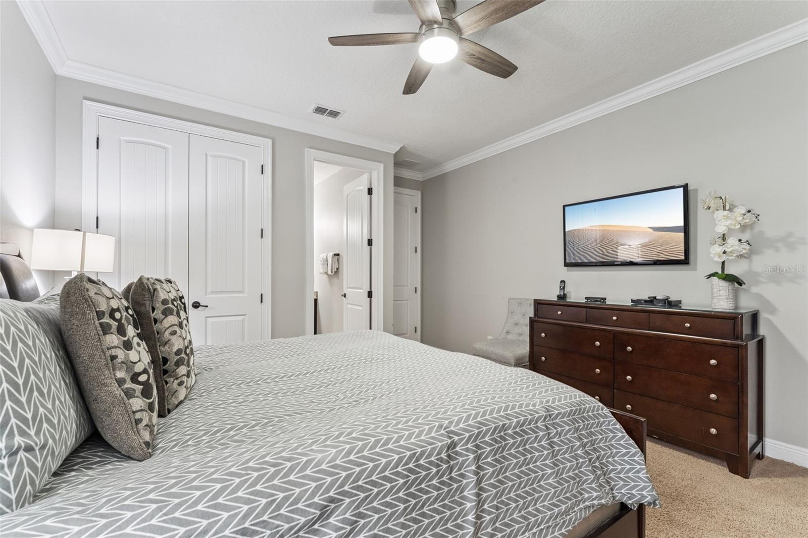 Image 18 of 22 For 1176 Castle Pines Court