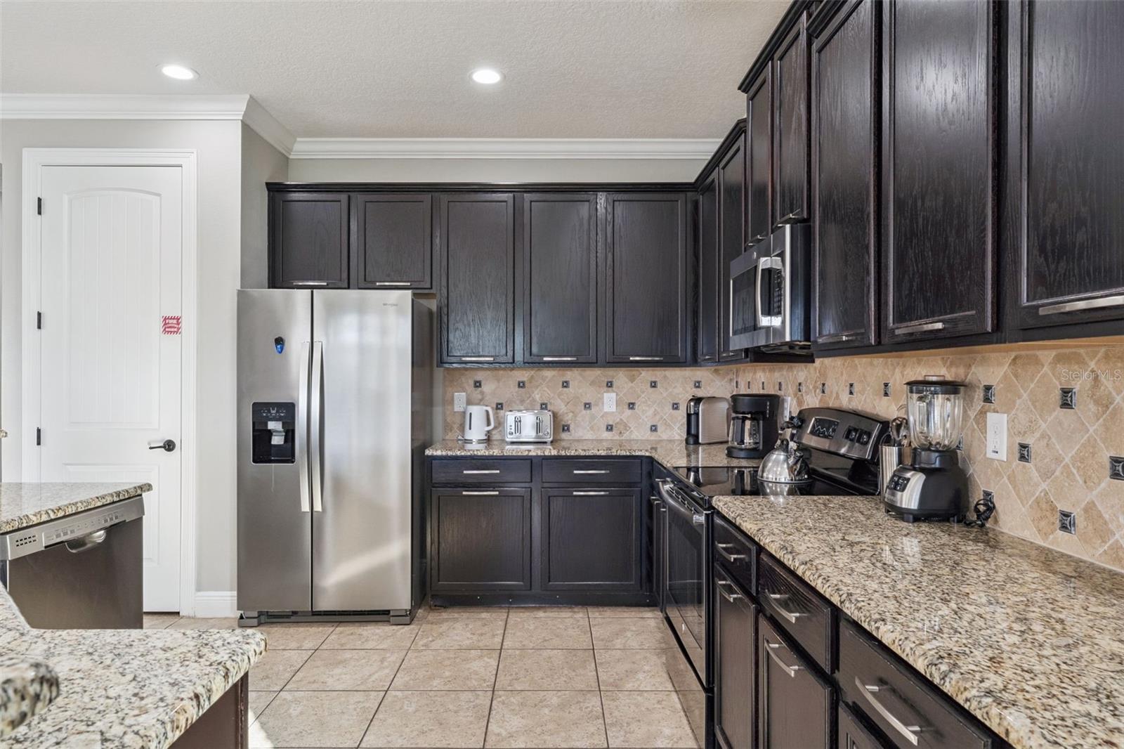 Image 19 of 22 For 1176 Castle Pines Court