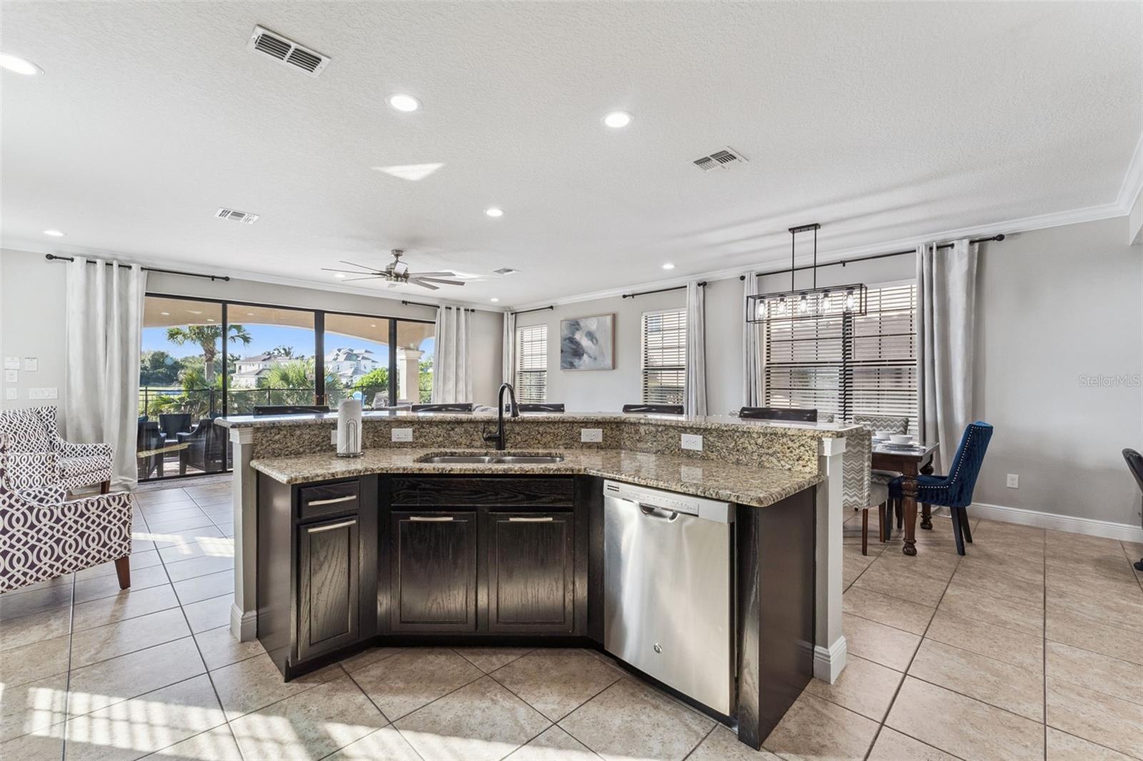 Image 4 of 22 For 1176 Castle Pines Court