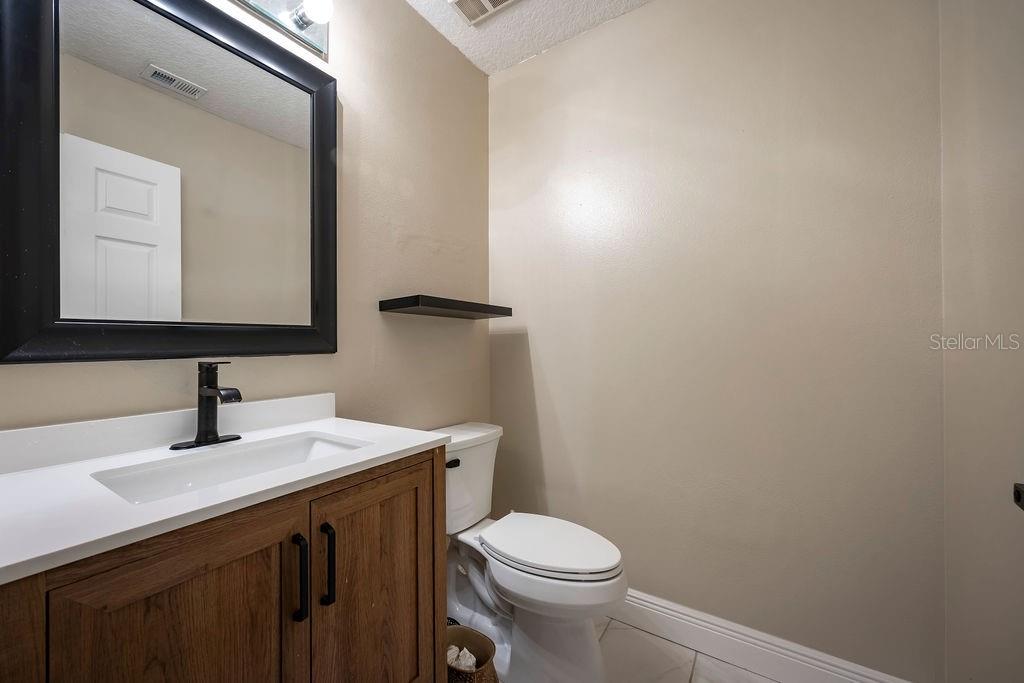 Image 26 of 38 For 2232 Westbourne Drive