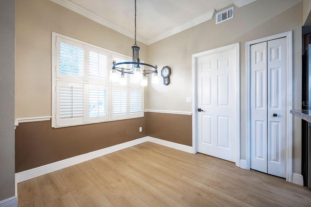 Image 27 of 38 For 2232 Westbourne Drive