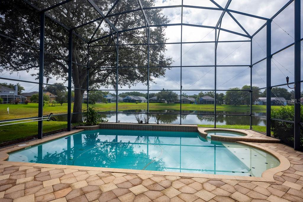 Image 29 of 38 For 2232 Westbourne Drive