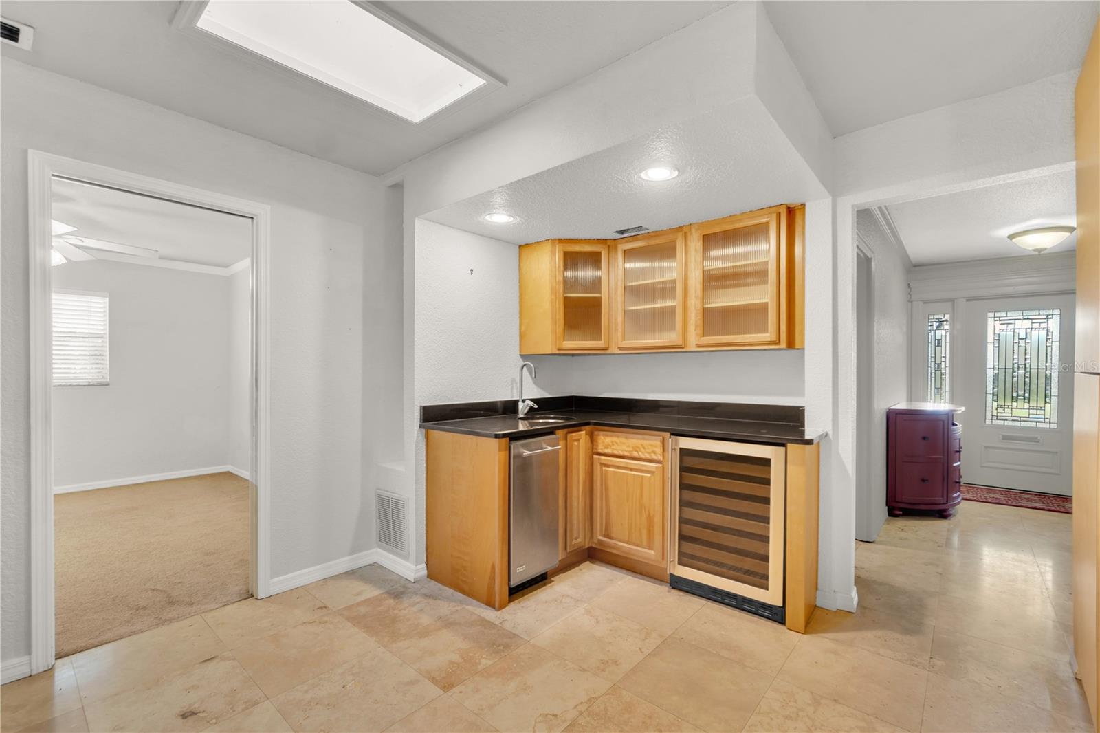 Image 12 of 48 For 51 Oakleigh Lane
