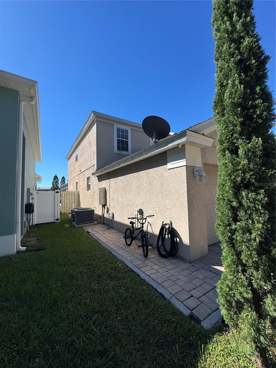 Image 8 of 61 For 5160 Terra Vista Way