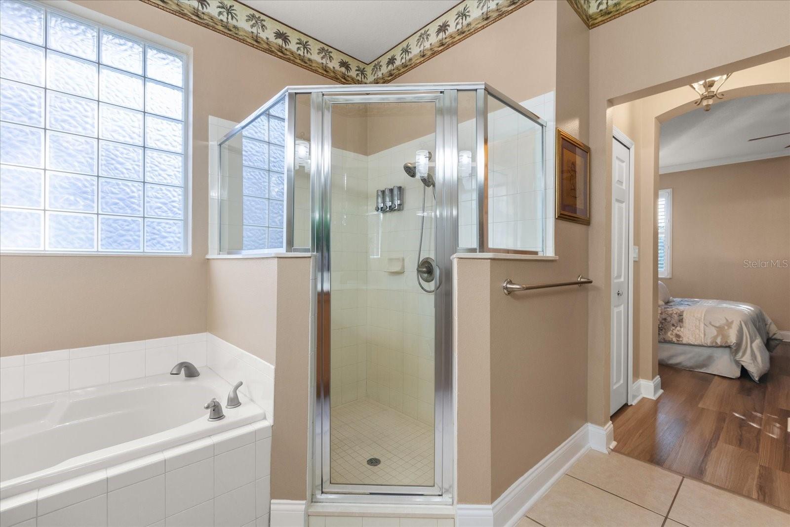 Image 18 of 35 For 504 Garden Club Drive