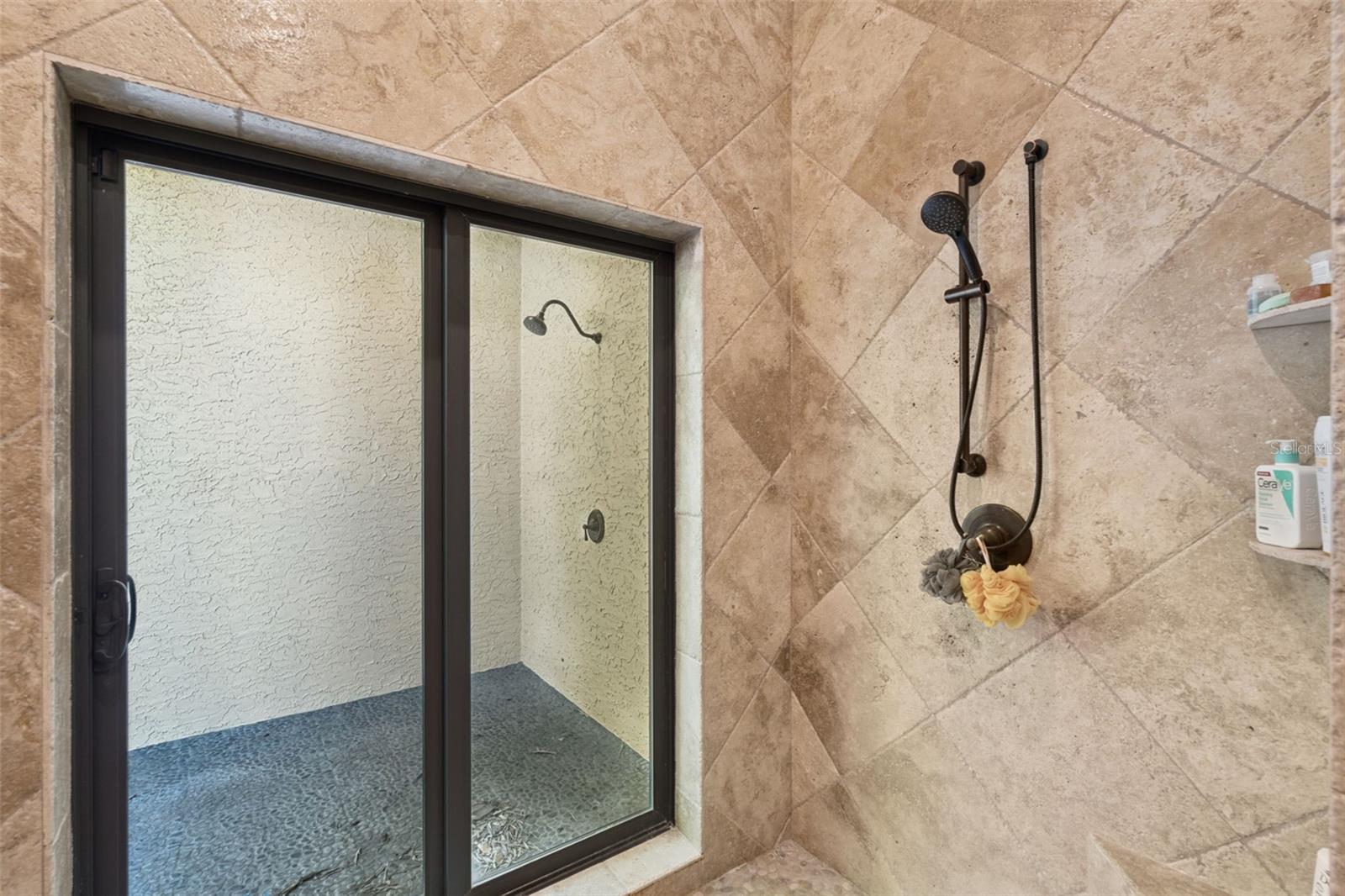 Image 39 of 92 For 6507 Rosella Court