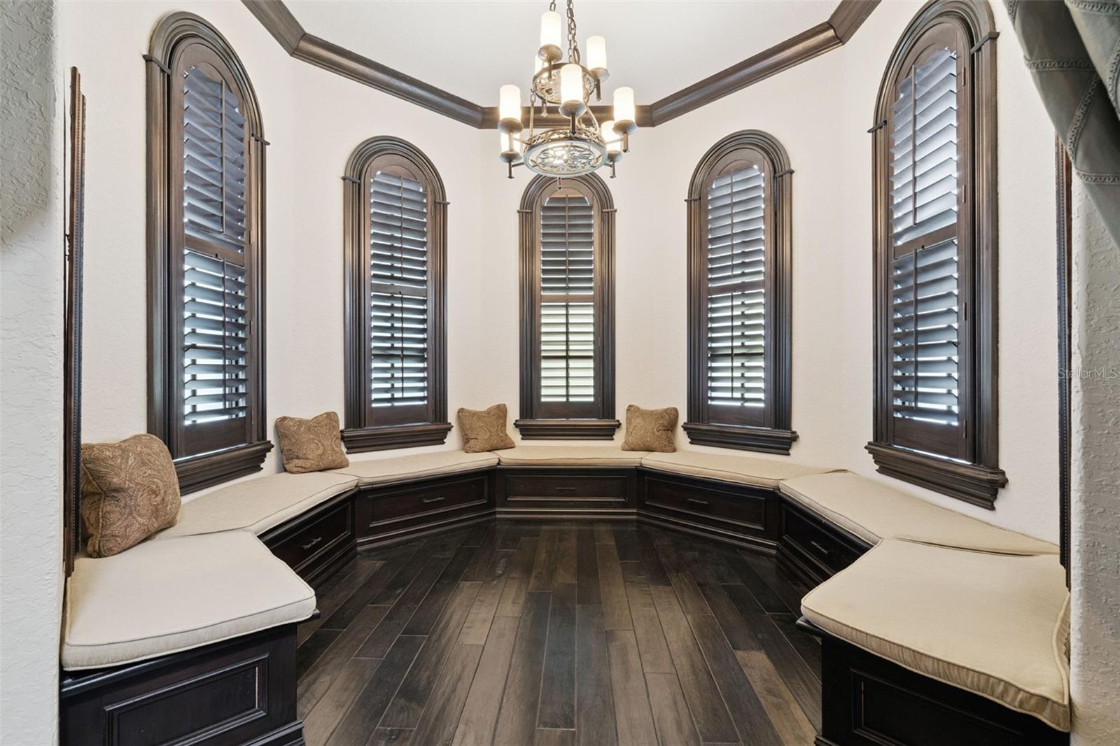 Image 41 of 92 For 6507 Rosella Court