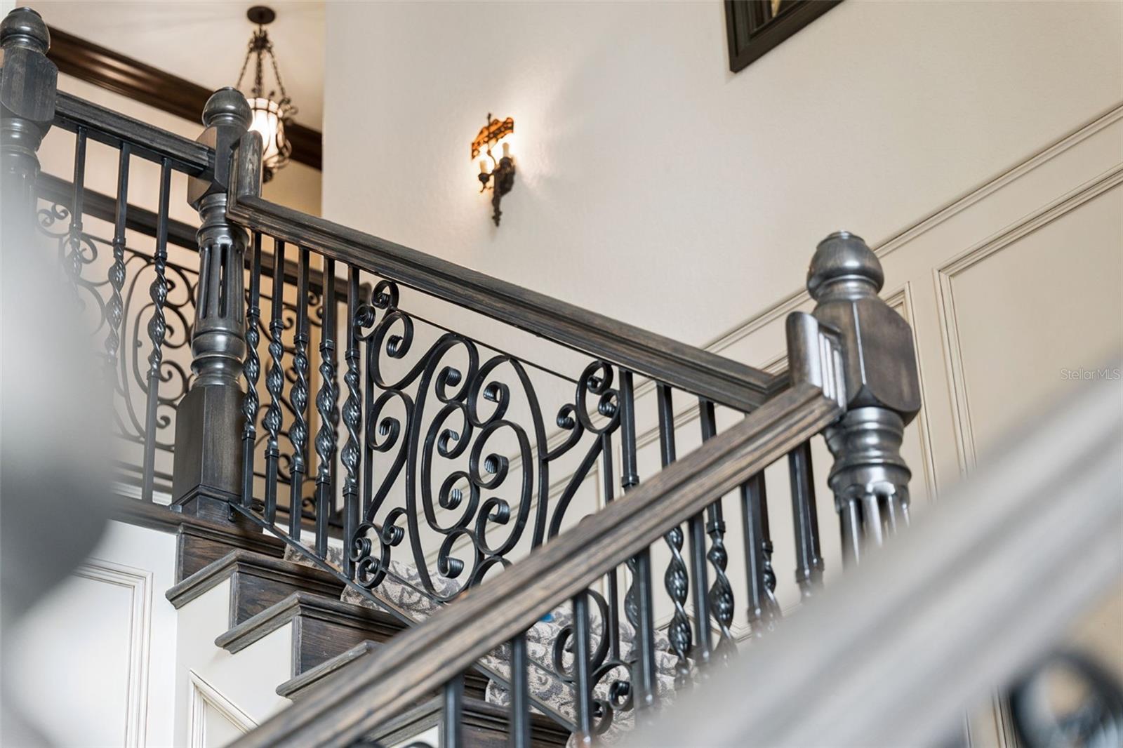 Image 46 of 92 For 6507 Rosella Court