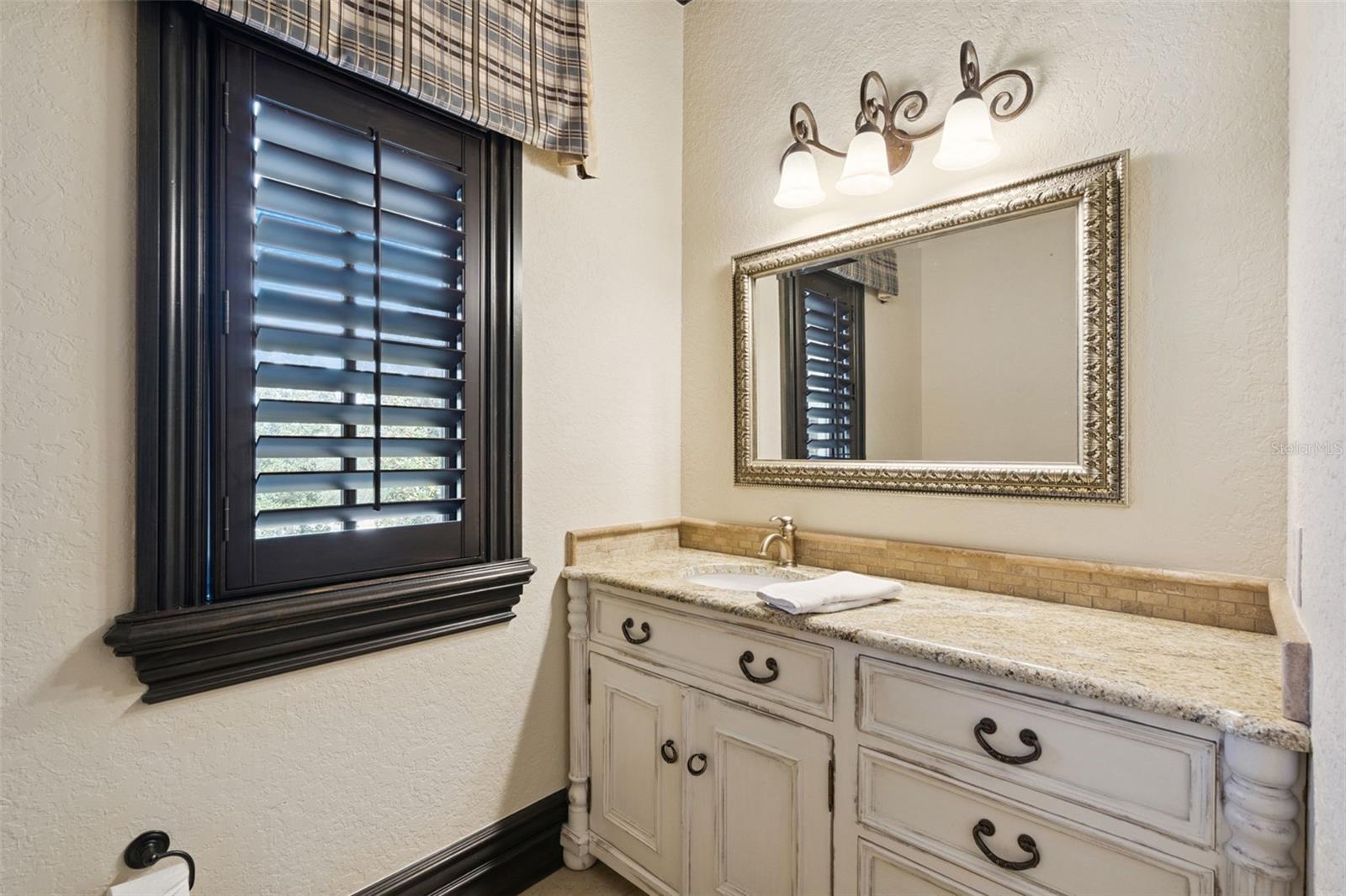 Image 55 of 92 For 6507 Rosella Court