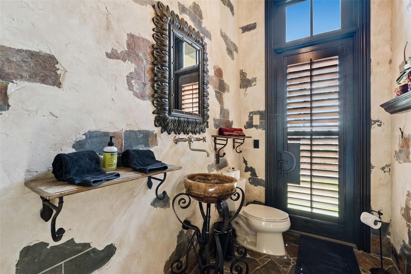 Image 57 of 92 For 6507 Rosella Court