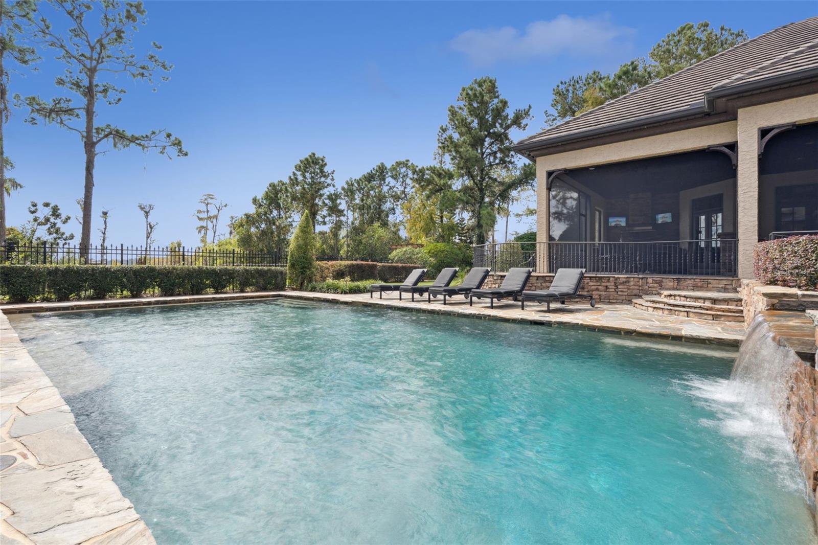 Image 80 of 92 For 6507 Rosella Court