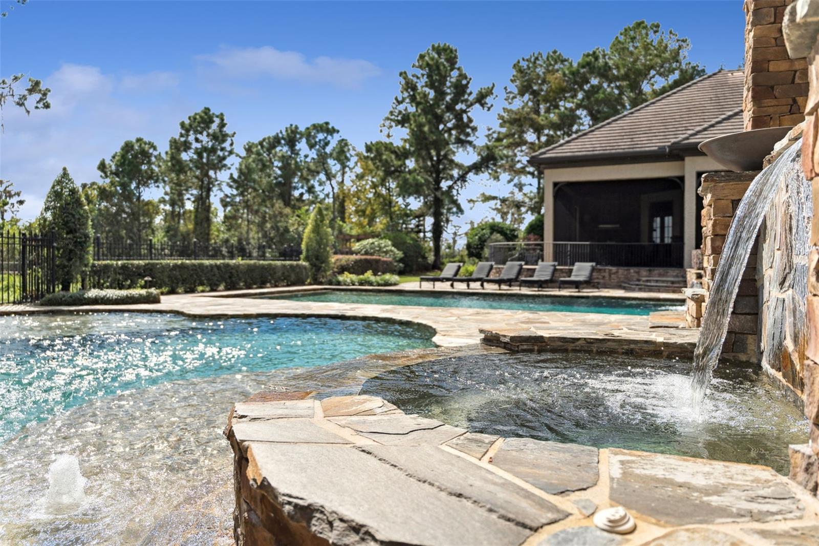 Image 83 of 92 For 6507 Rosella Court