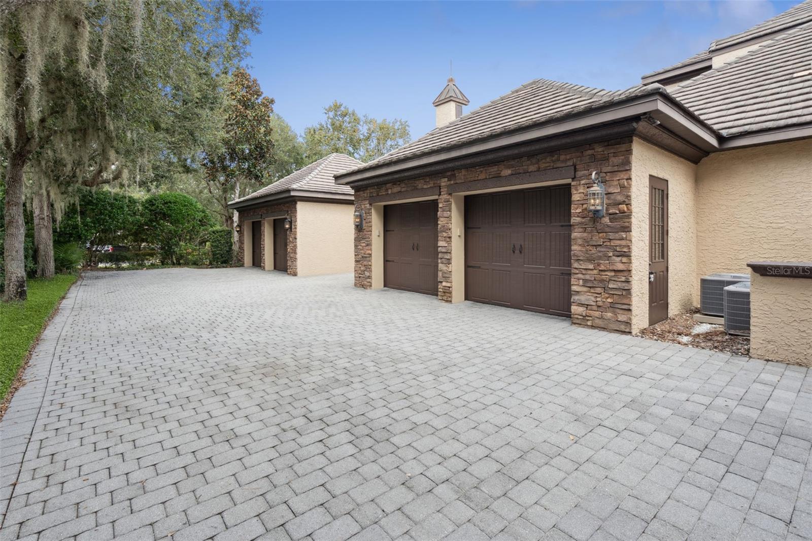 Image 85 of 92 For 6507 Rosella Court