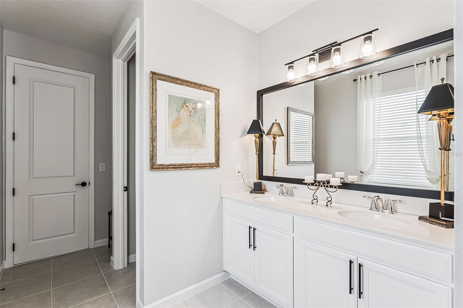 Image 43 of 57 For 1087 Conestoga Way
