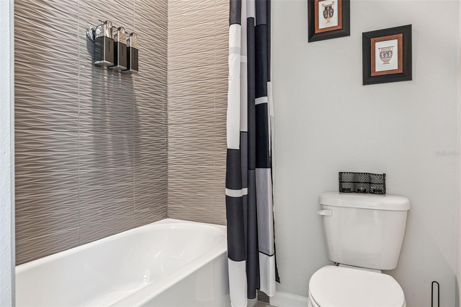 Image 45 of 57 For 1087 Conestoga Way