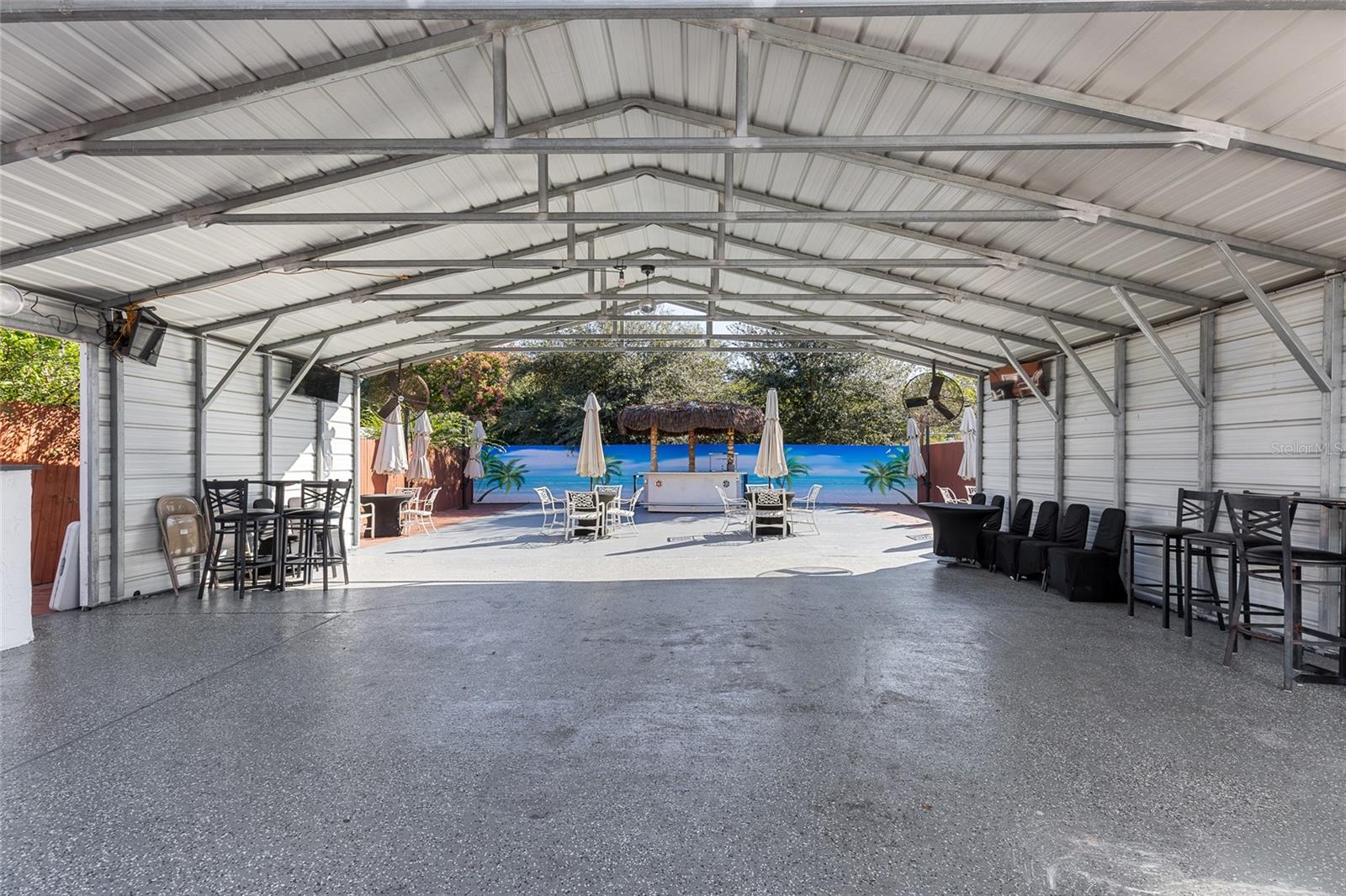 Image 10 of 31 For 905 Adelle Avenue