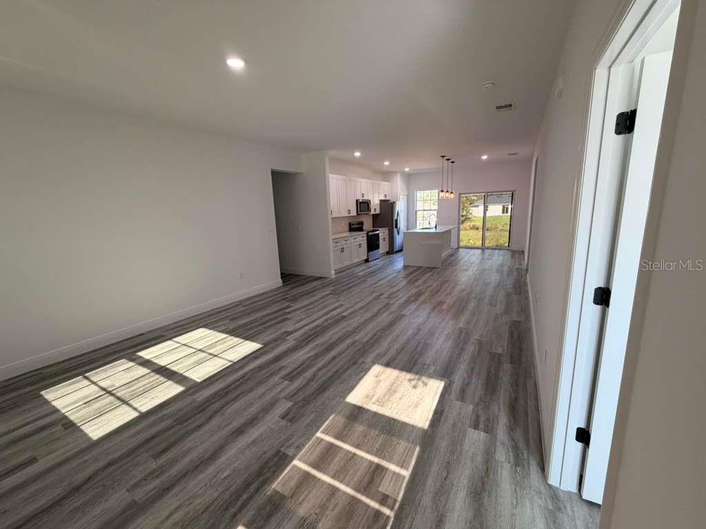 Image 5 of 16 For 5375 161st Place Road